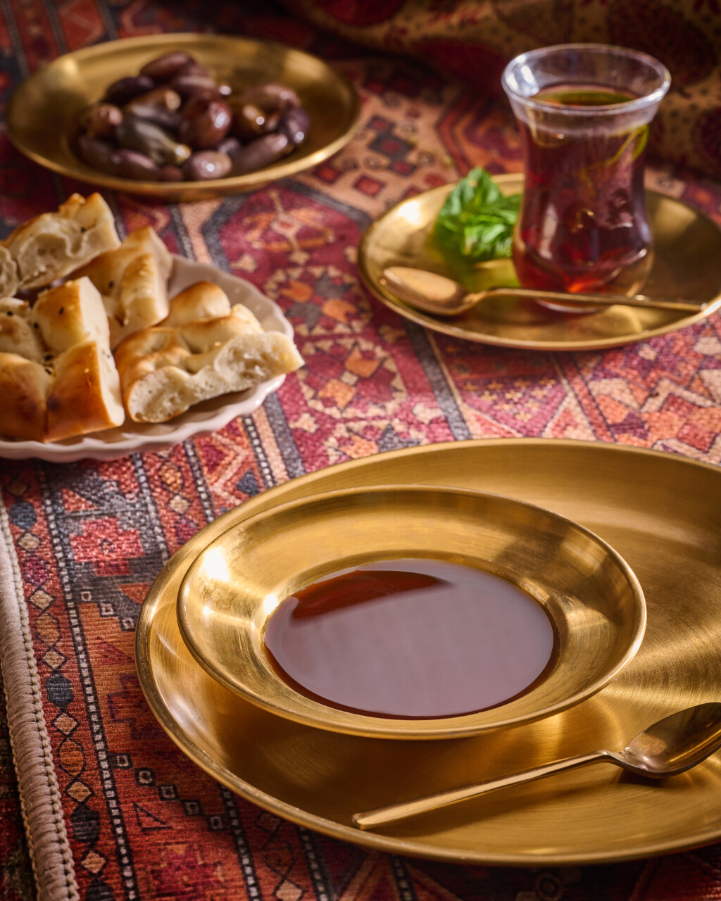 طبق عسل اسود